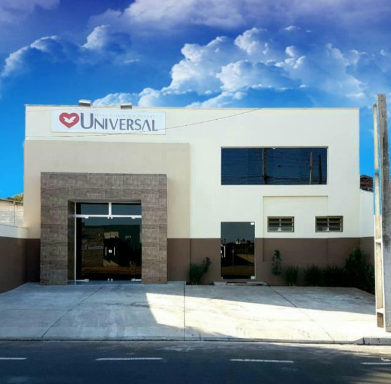 Fachada de Igreja Universal