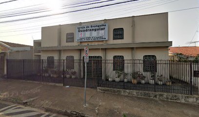 Fachada de Igreja do Evangelho Quadrangular - IEQ Amor