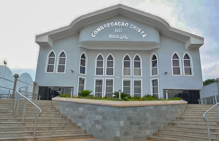 Fachada de Congregação Cristã No Brasil - Floresta Park