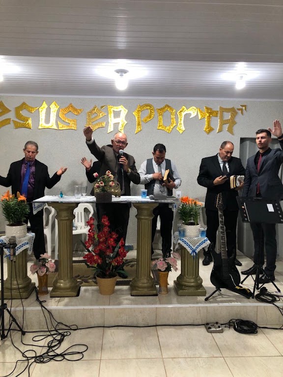 Fachada de Igreja Evangélica Pentecostal Anatote Resgatando Vidas A Jesus