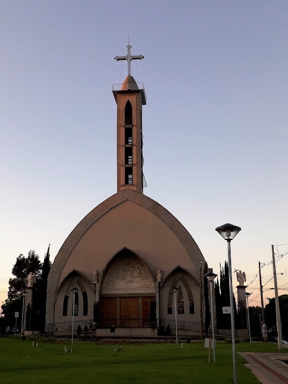 Fachada de Paróquia Sagrado Coração De Jesus