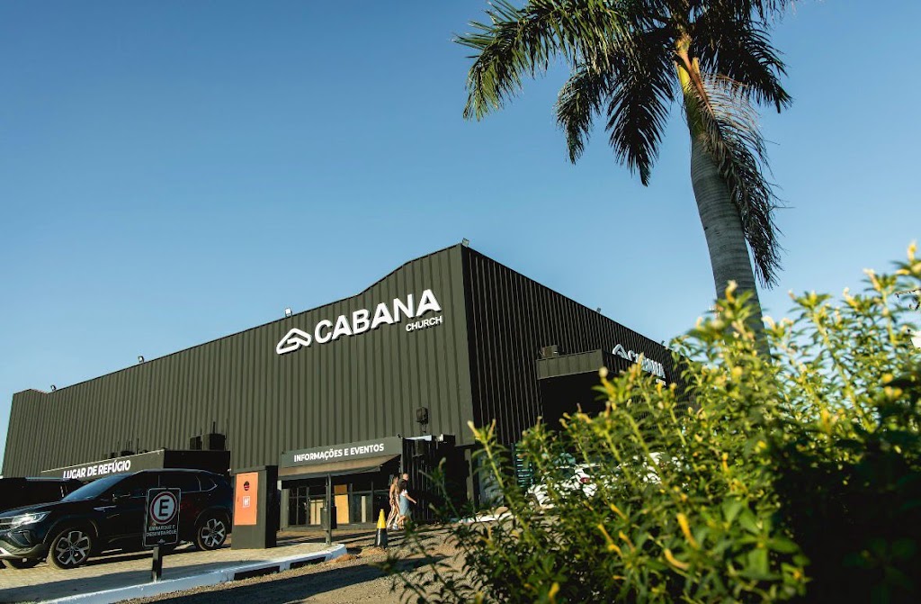 Fachada de Cabana Church