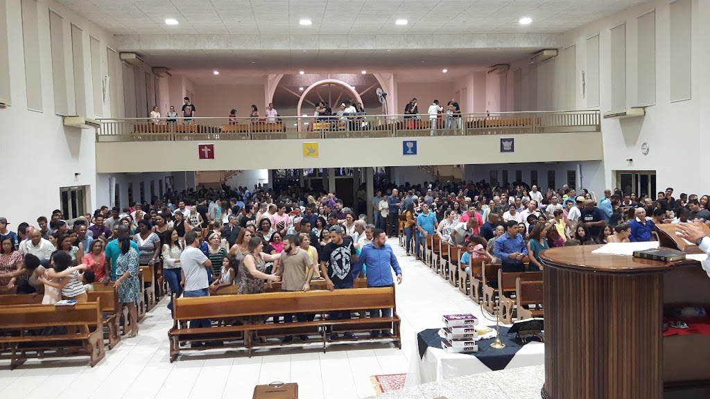 Fachada de 1ª Igreja do Evangelho Quadrangular