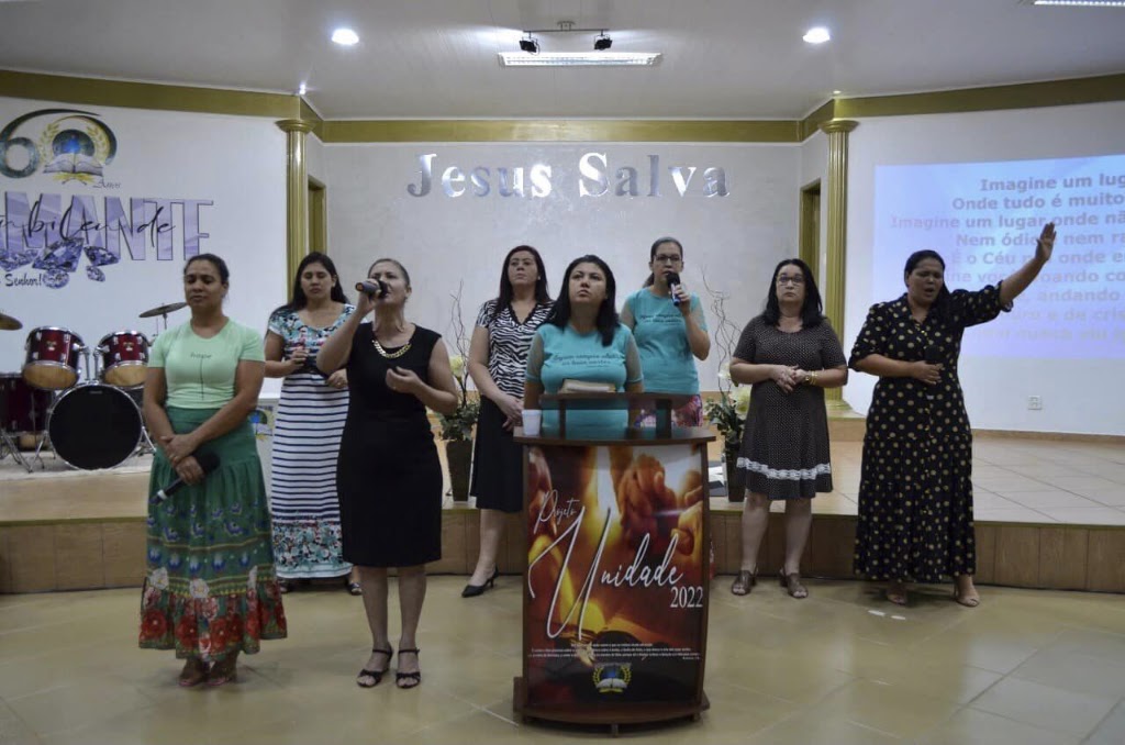 Fachada de Igreja Evangélica Pentecostal Creio Eu Na Bíblia - São José do Rio Preto