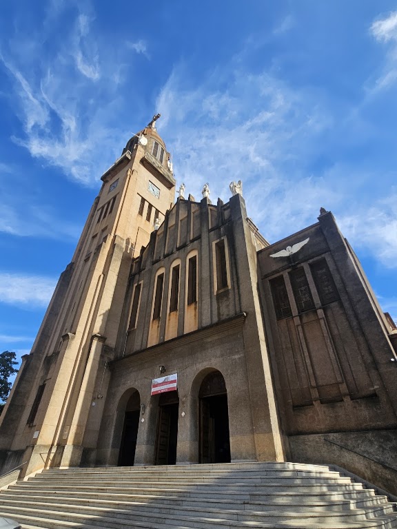 Fachada de Basílica Menor de Nossa Senhora da Conceição Aparecida