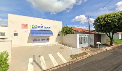 Fachada de Igreja Pentecostal Deus é Amor - Jardim Nunes