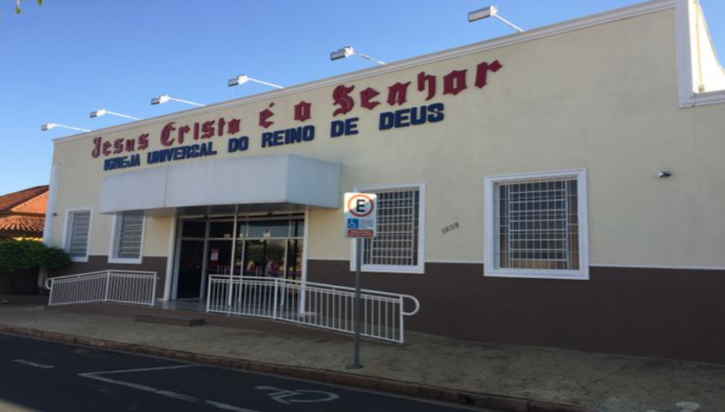 Fachada de Igreja Universal do Reino de Deus