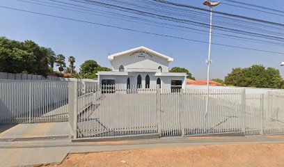 Fachada de Congregação Cristã no Brasil - Condomínio Jardim Navarrete