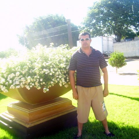 Fachada de Igreja Pentecostal Deus é Amor