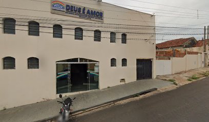 Fachada de Igreja Pentecostal Deus é Amor Sede Setorial