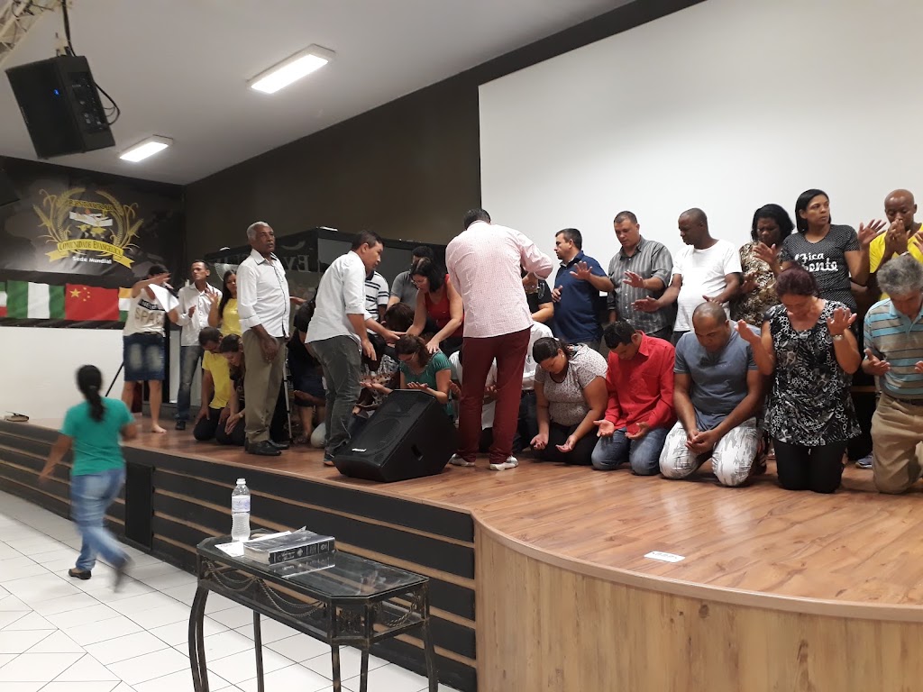 Fachada de Comunidade Evangélica Restaurar - Sede