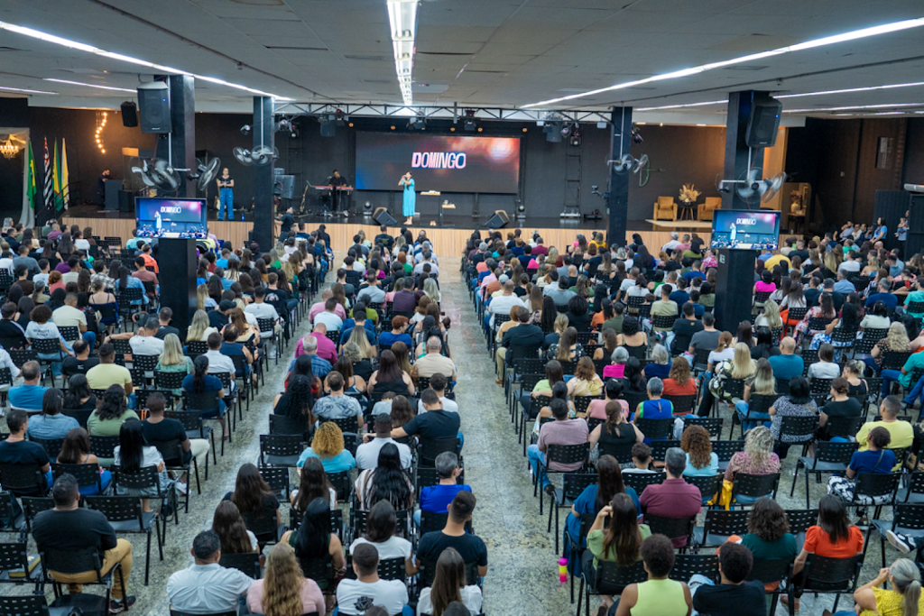 Fachada de Comunidade Evangélica Restaurar (Sede)