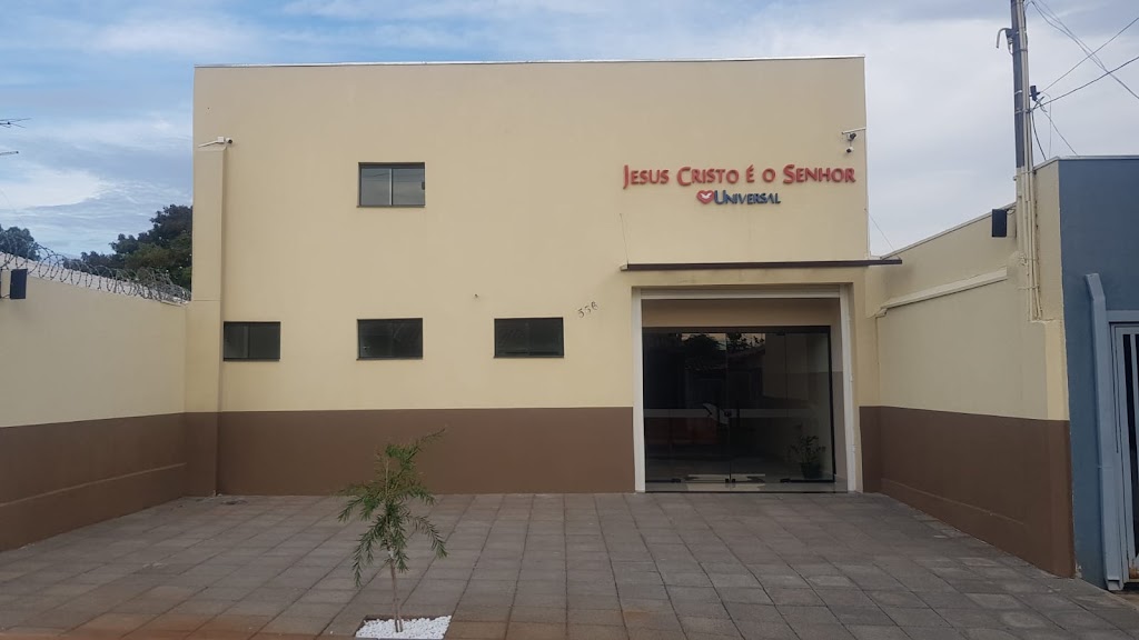Fachada de Igreja Universal Mary Dota