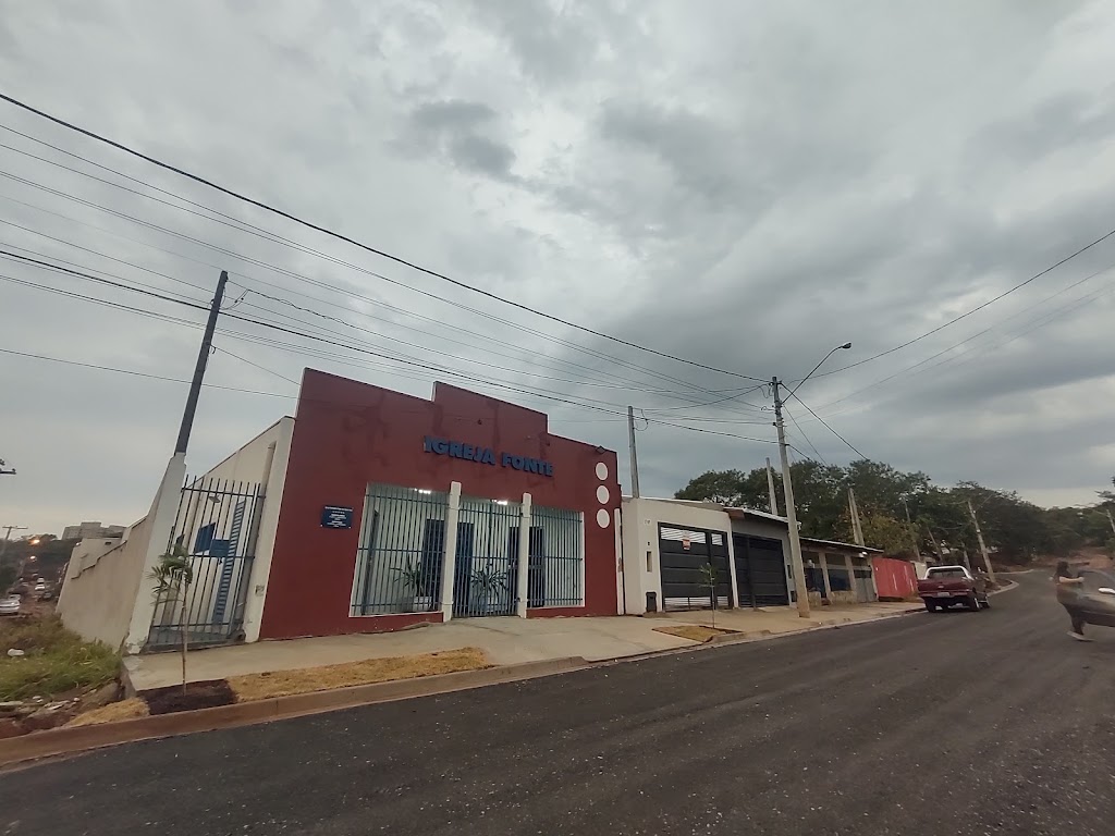 Fachada de Igreja Evangélica Fonte das Águas Vivas - Jd. Nicéia