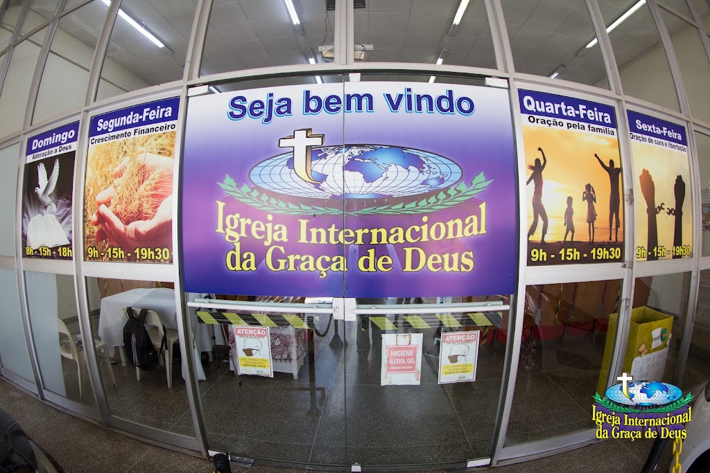 Fachada de Igreja Internacional da Graça de Deus