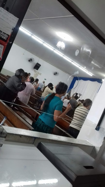 Fachada de Igreja Pentecostal Deus é Amor Sede Estadual
