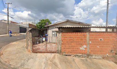 Fachada de Assembleia de Deus de Marilia em Domingos de Leo