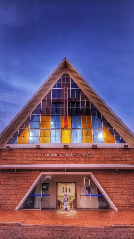 Fachada de Paróquia São Pio X