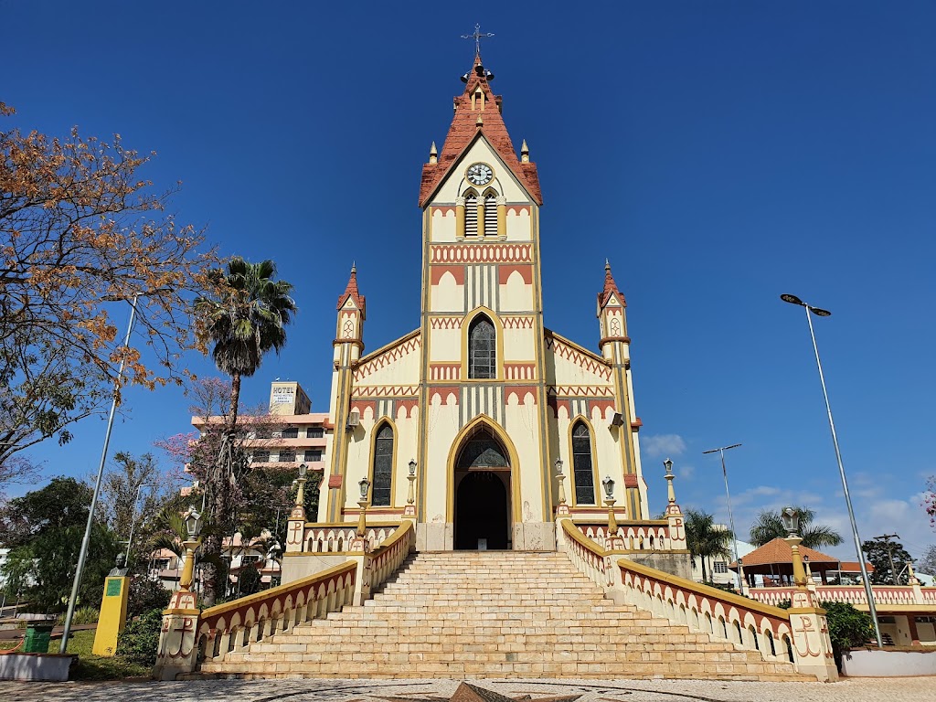 Fachada de Igreja Matriz De Águas de Santa Bárbara