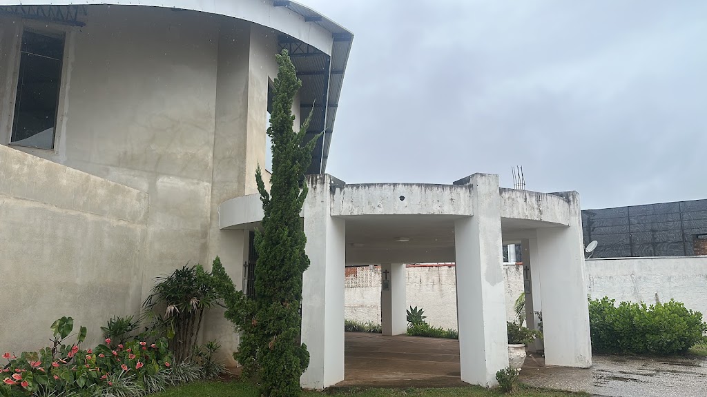 Fachada de Comunidade Sagrada Família