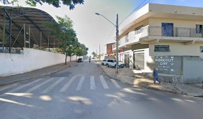 Fachada de Igreja Universal