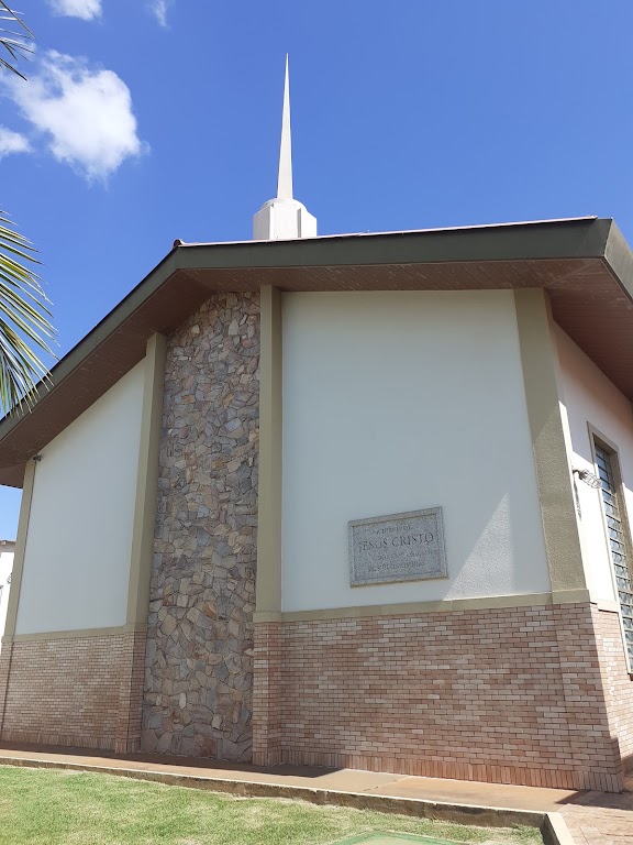 Fachada de A Igreja de Jesus Cristo dos Santos dos Últimos Dias