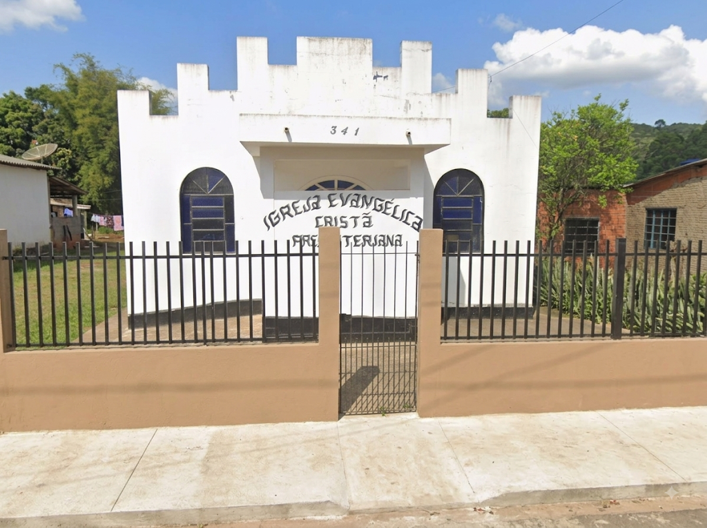 Fachada de Igreja Evangélica Cristã Presbiteriana (Distrito de Itaoca de Cima)