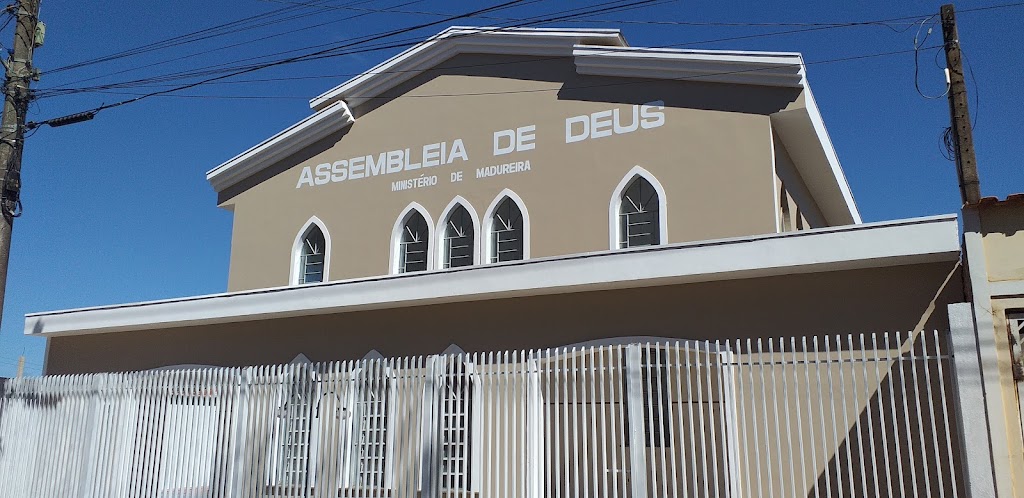 Fachada de Assembléia de Deus Ministério de Madureira