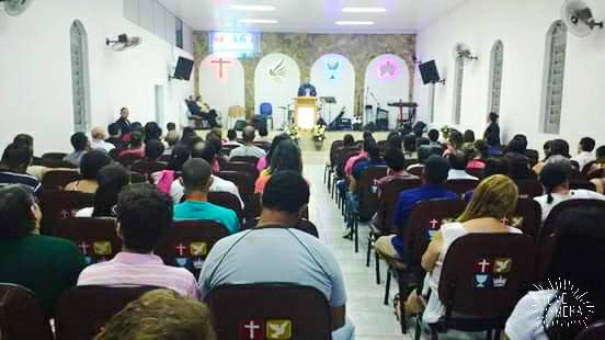 Fachada de 3ª Igreja do Evangelho Quadrangular