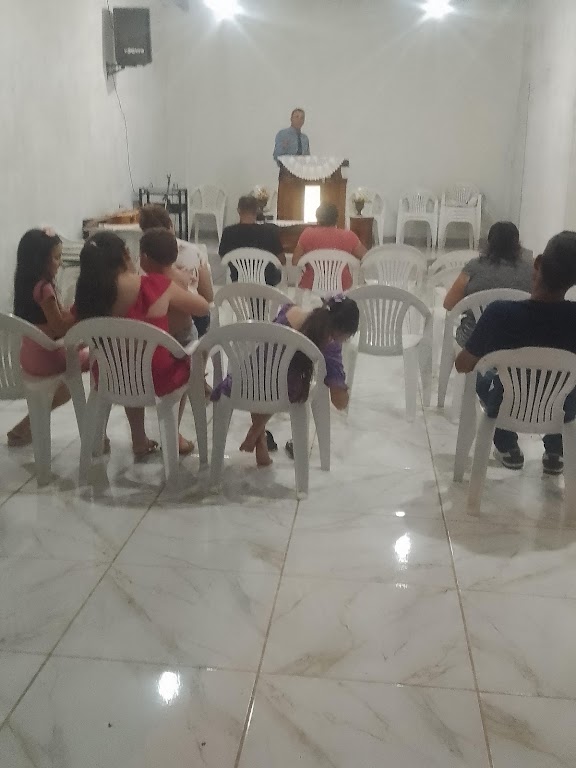 Fachada de Igreja assembléia dos santos - Bairro do capim