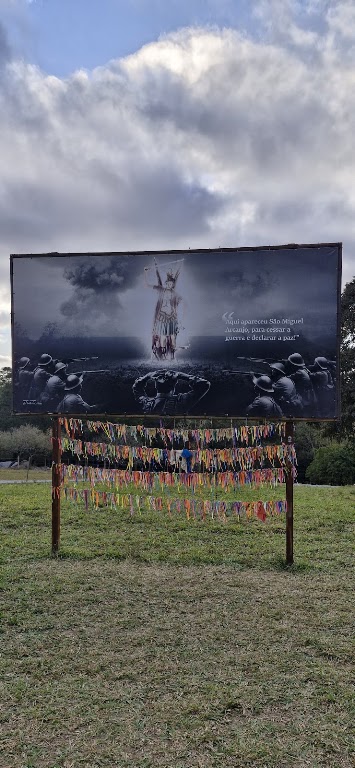 Fachada de Aparição de São Miguel Arcanjo