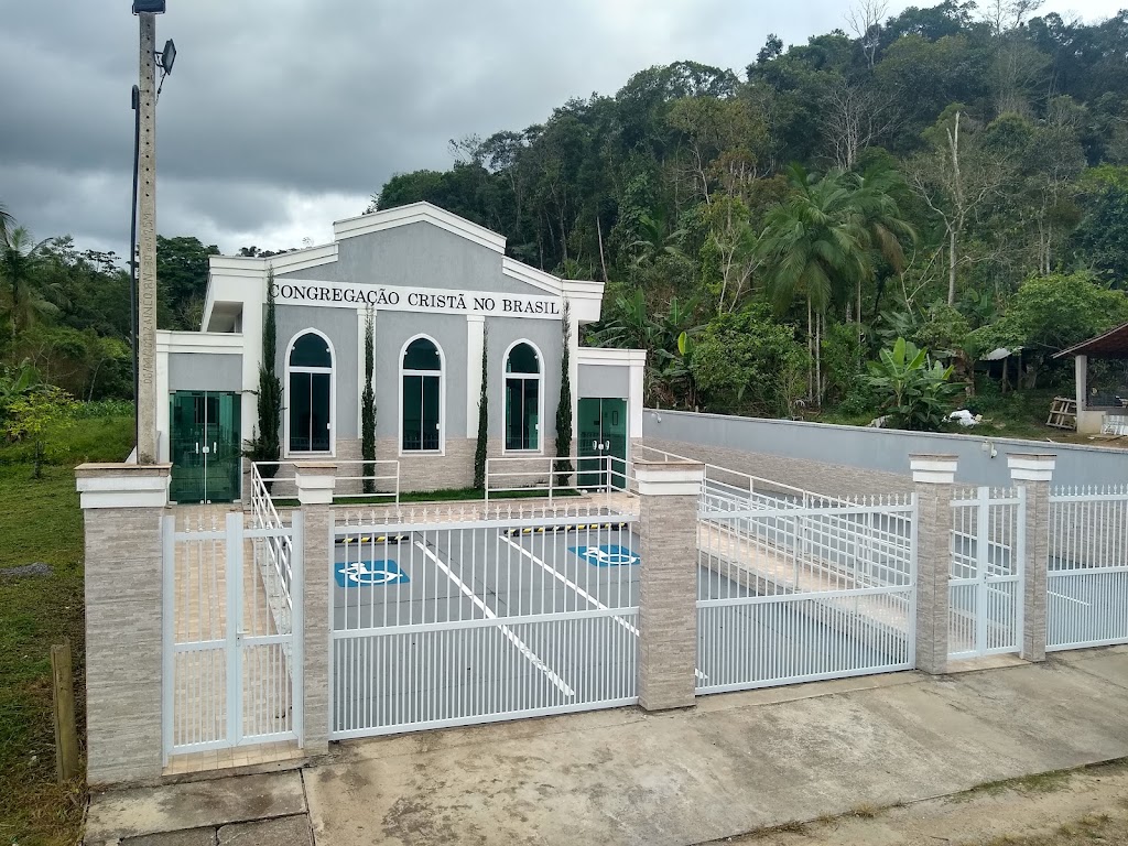 Fachada de Congregação Cristã no Brasil - Itaguá Sete Barras