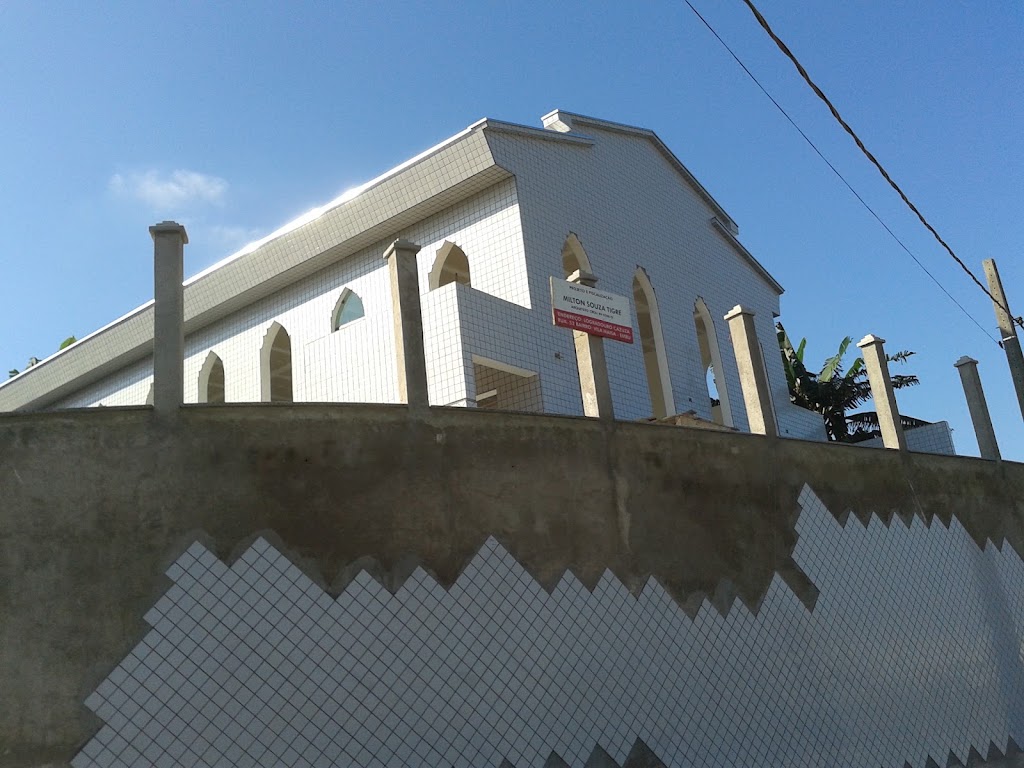 Fachada de Congregação Cristã no Brasil - Vila São João