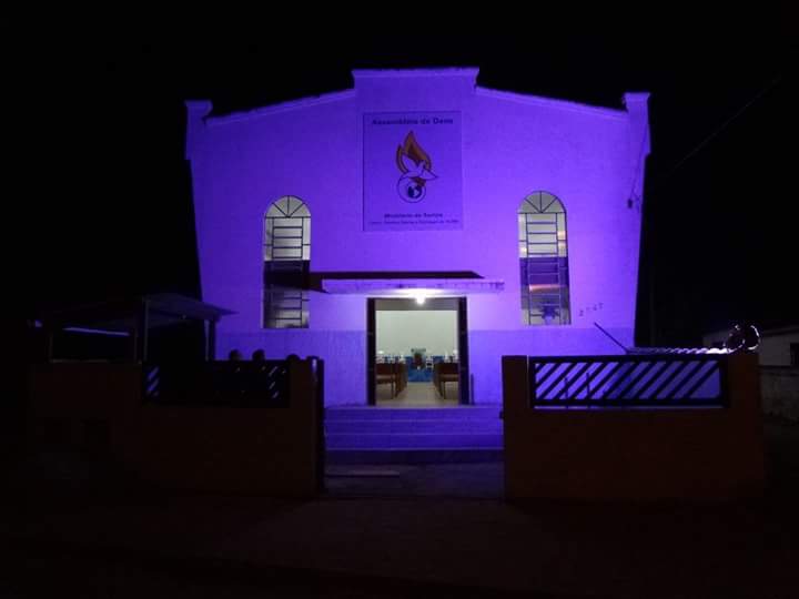 Fachada de Assembleia de Deus Ministério de Santos