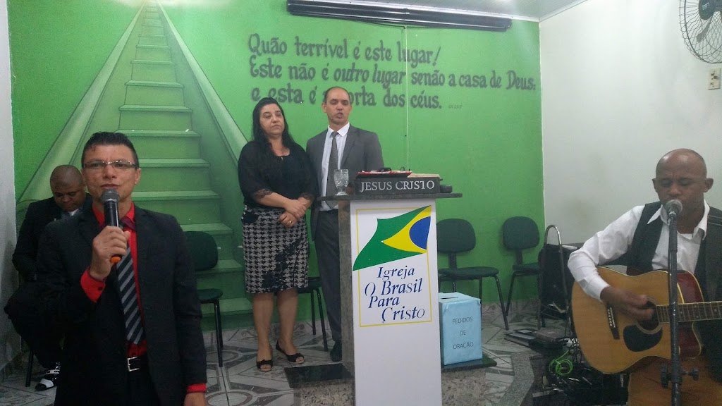 Fachada de Igreja O Brasil Para Cristo