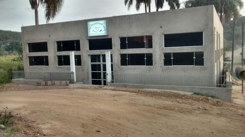 Fachada de Comunidade Evangélica De Piedade