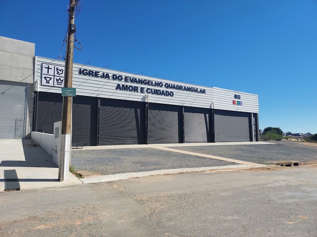 Fachada de Quadrangular PILAR DO SUL