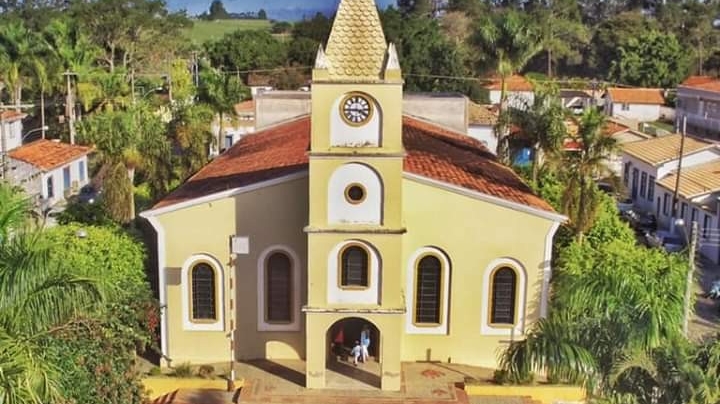 Fachada de Santuário Bom Jesus de Alambari