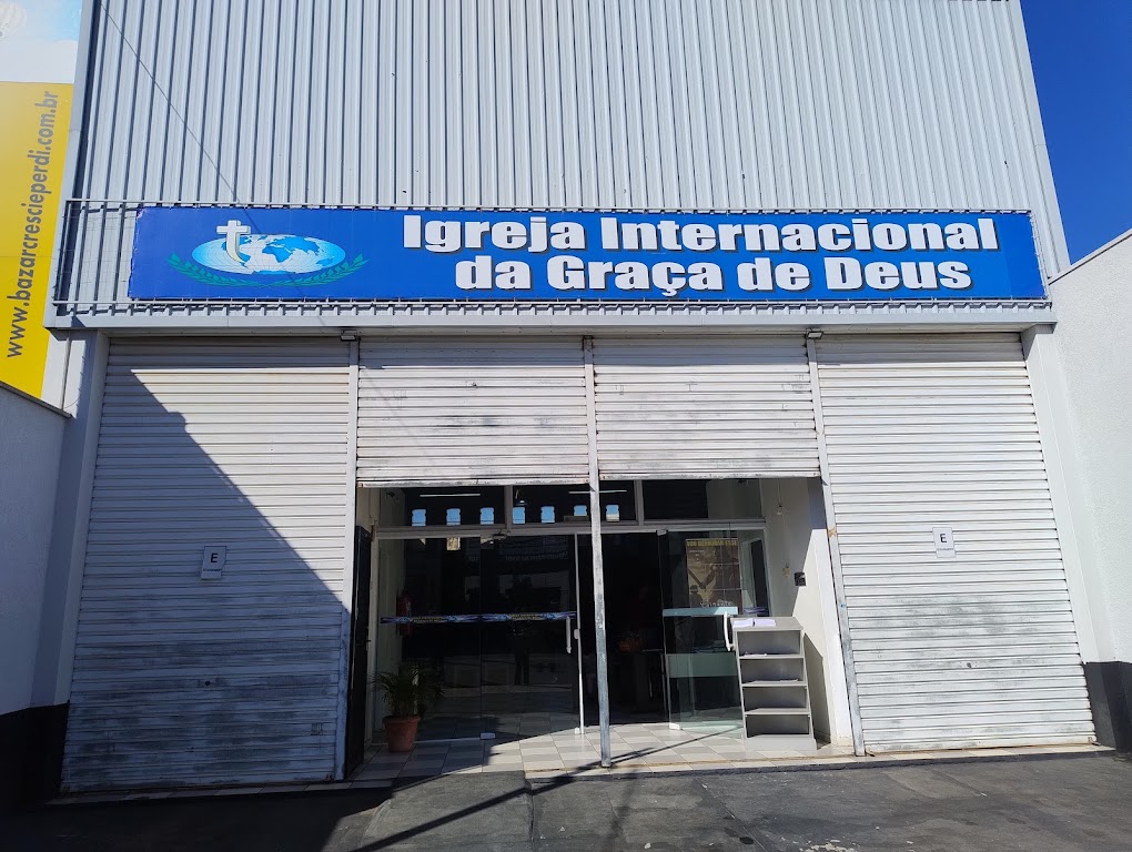 Fachada de Igreja Internacional da Graça de Deus