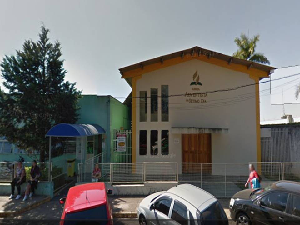 Fachada de Igreja Adventista do Sétimo Dia Vila Rio Branco . Itapetininga