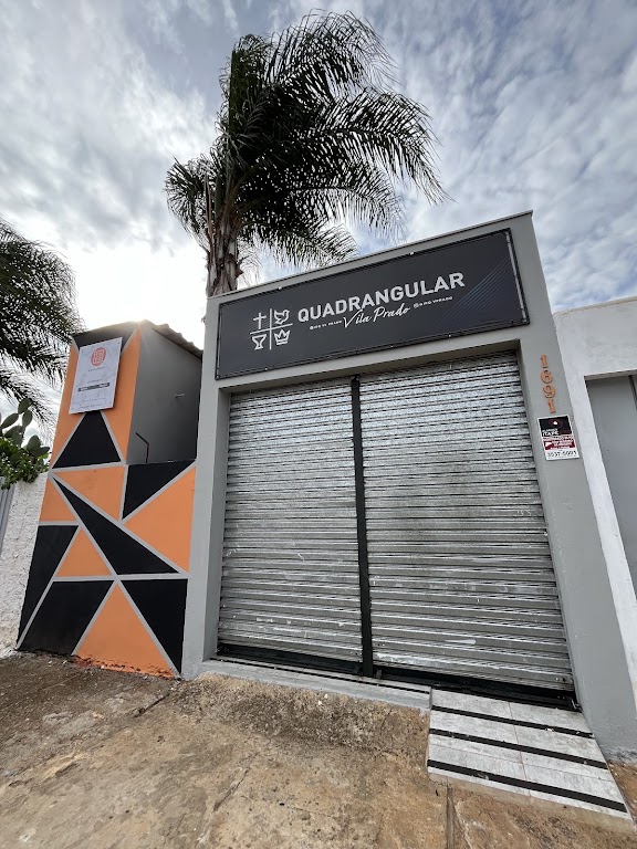 Fachada de IEQ Vila Prado