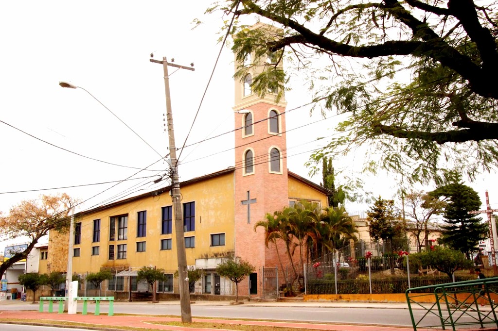 Fachada de Paróquia Nossa Senhora Aparecida