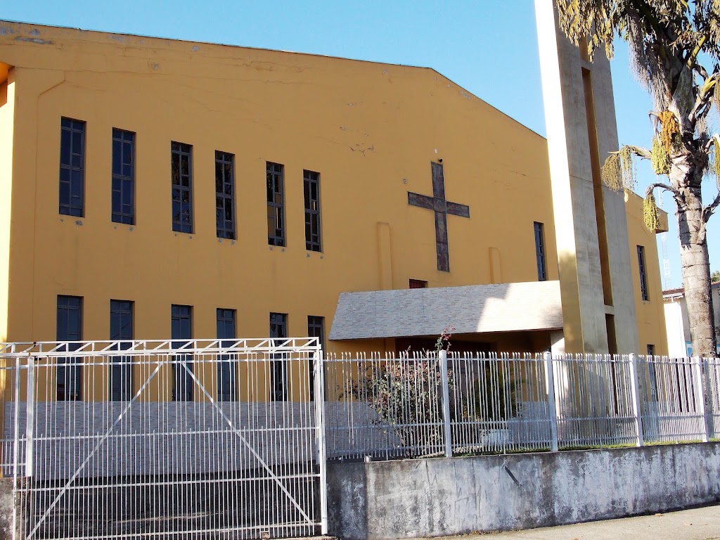 Fachada de Paróquia Cristo Rei
