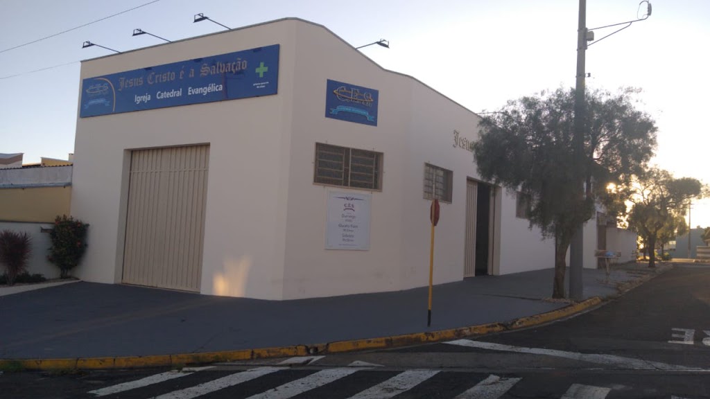 Fachada de Igreja Catedral Evangélica CES
