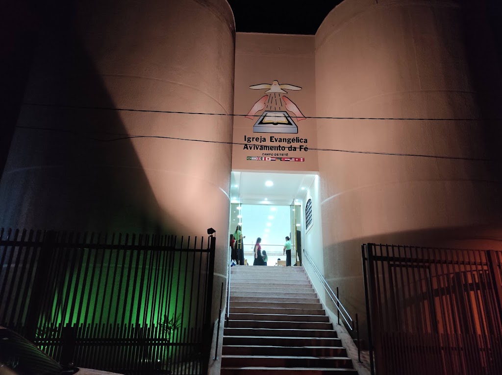 Fachada de Igreja Evangélica Avivamento da Fé - Tietê Sede Regional do Campo