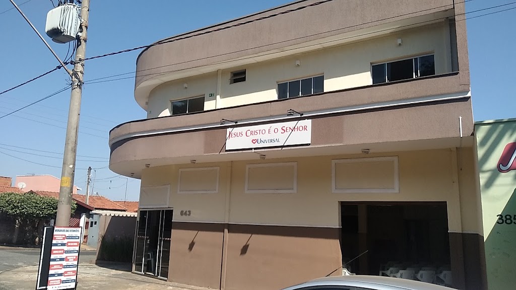 Fachada de Igreja Universal
