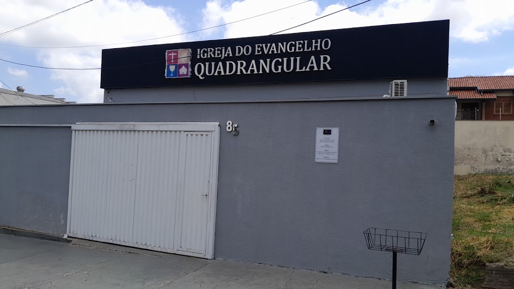 Fachada de Igreja Do Evangelho Quadrangular Jardim Elite