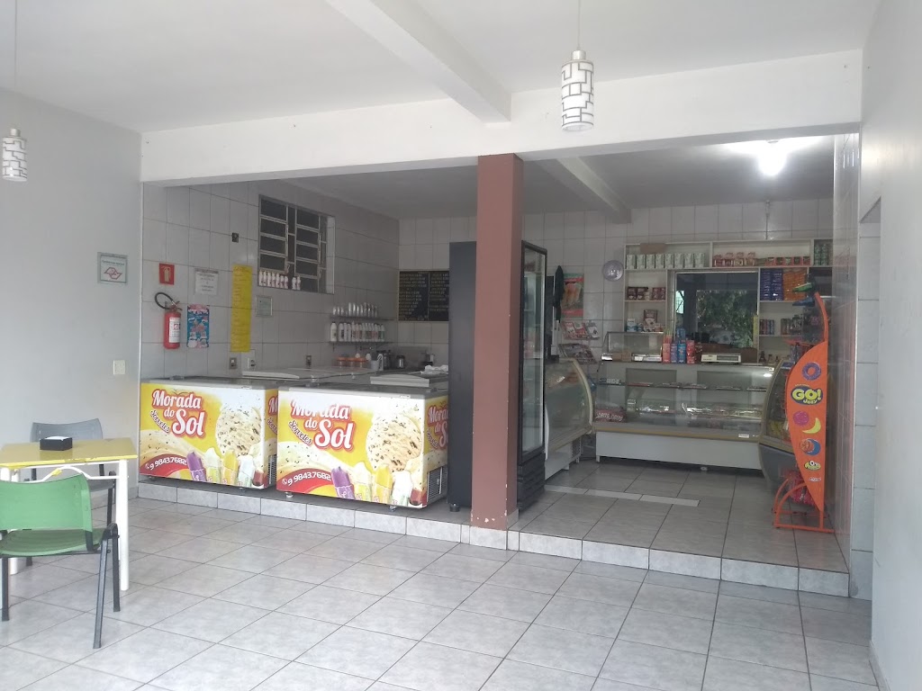 Fachada de Sorveteria E Mercearia Morada Do Sol
