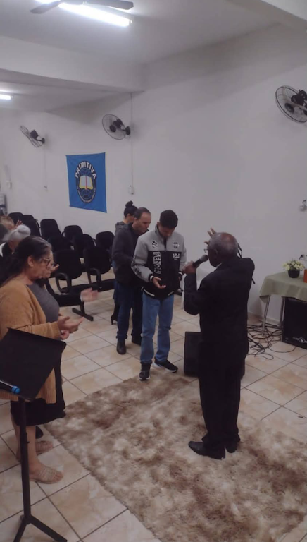 Fachada de Igreja evangélica primitiva pentecostal