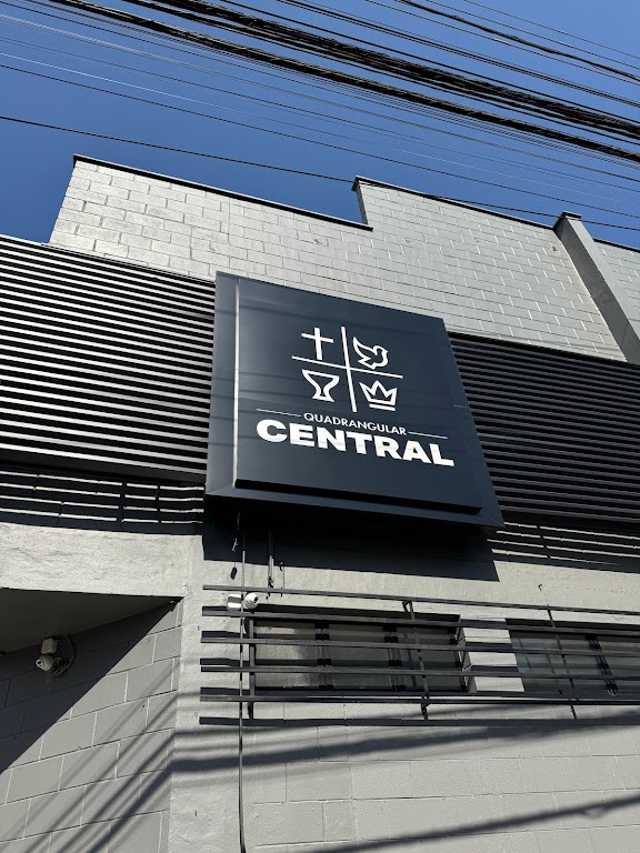 Fachada de Igreja do Evangelho Quadrangular Central